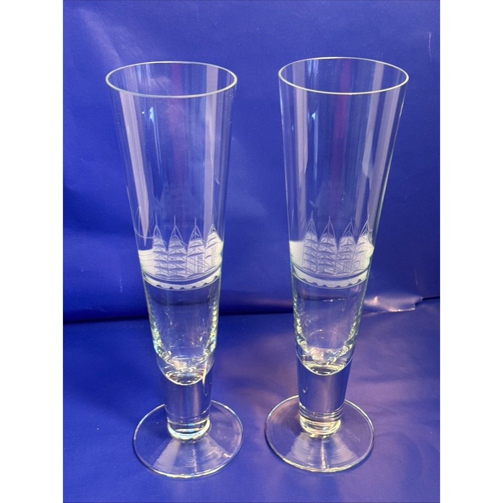 Vintage Tuscany Set‎ Of 2 Pilsner Glasses W/ Etched Sailing Ship - Excellent